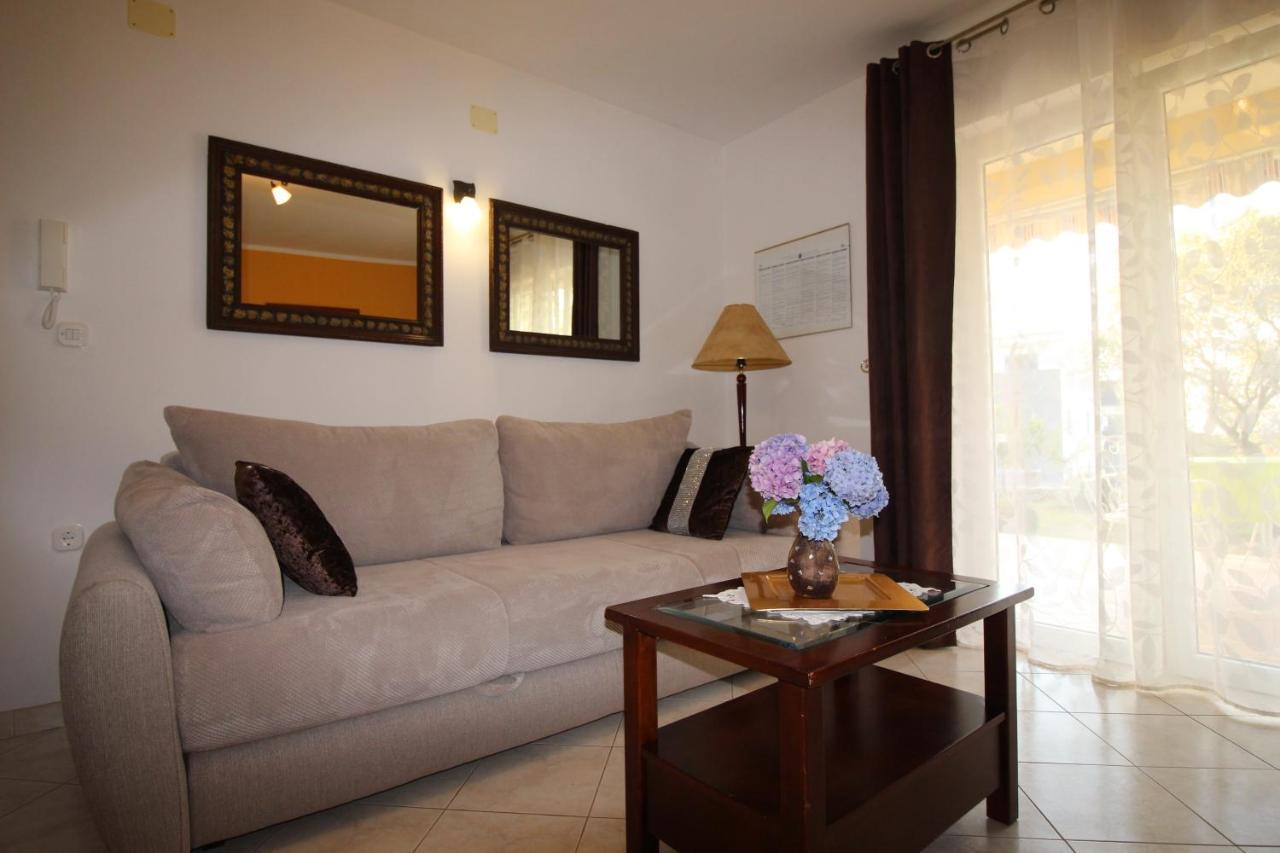Apartmani Olea Krk Veglia Exterior foto