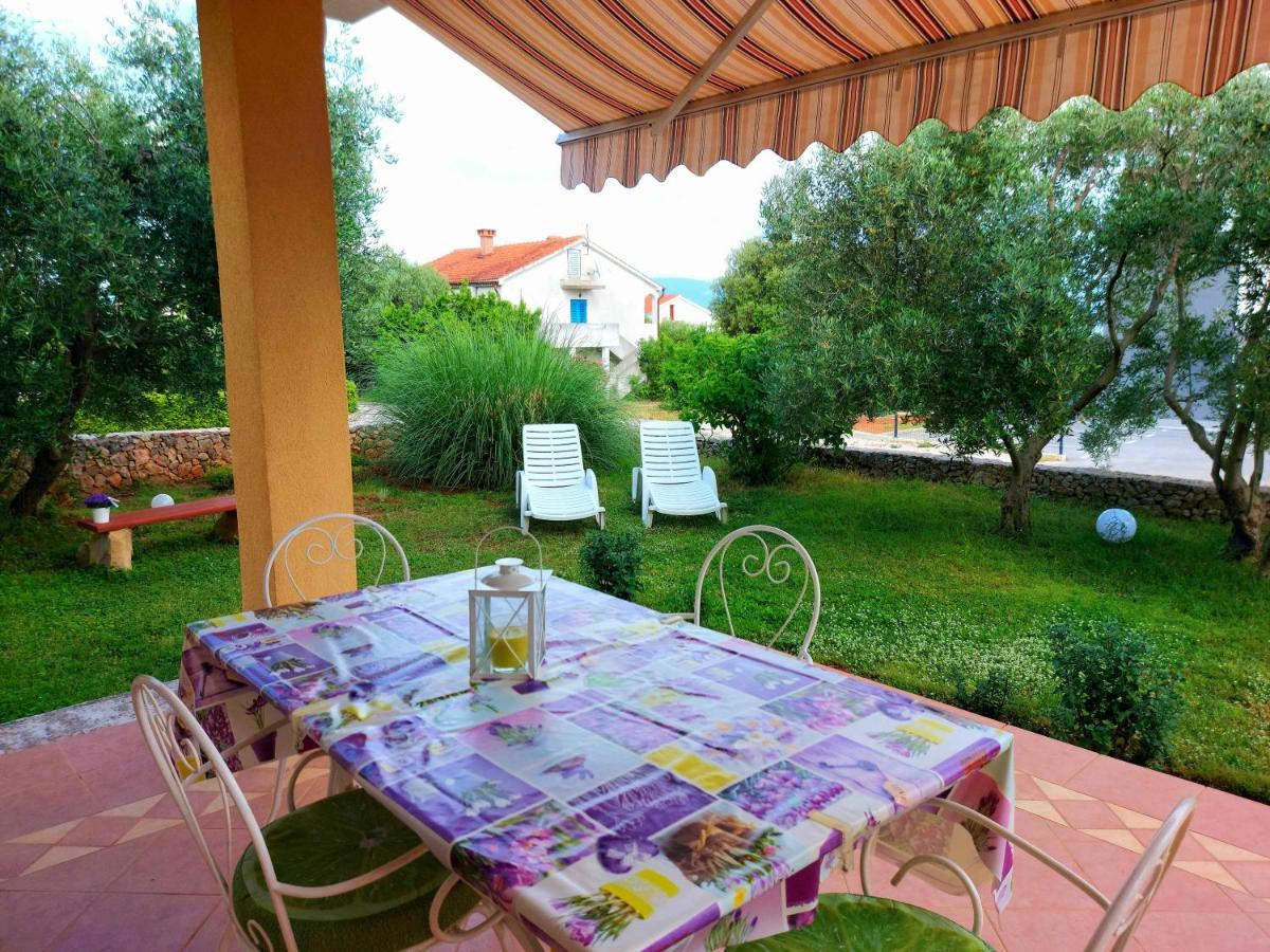 Apartmani Olea Krk Veglia Exterior foto