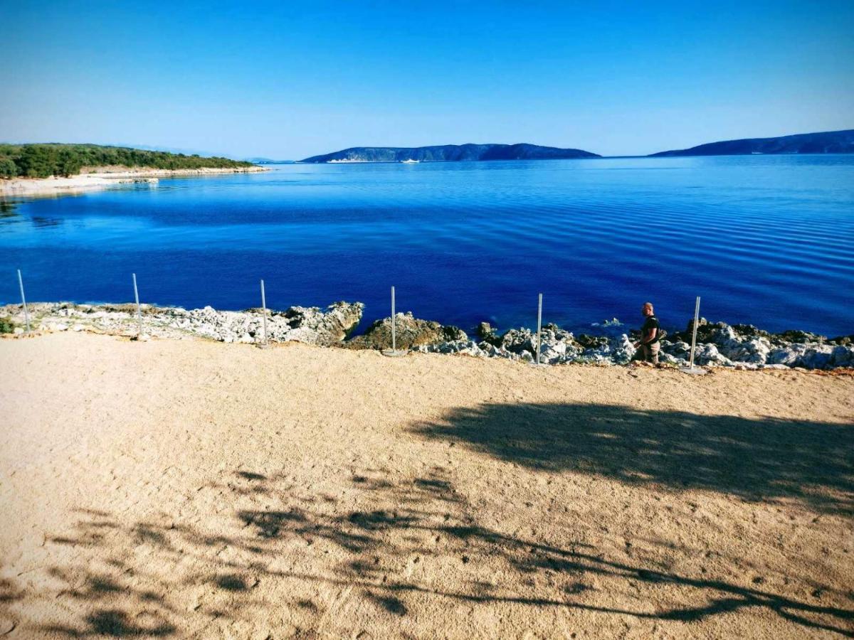 Apartmani Olea Krk Veglia Exterior foto