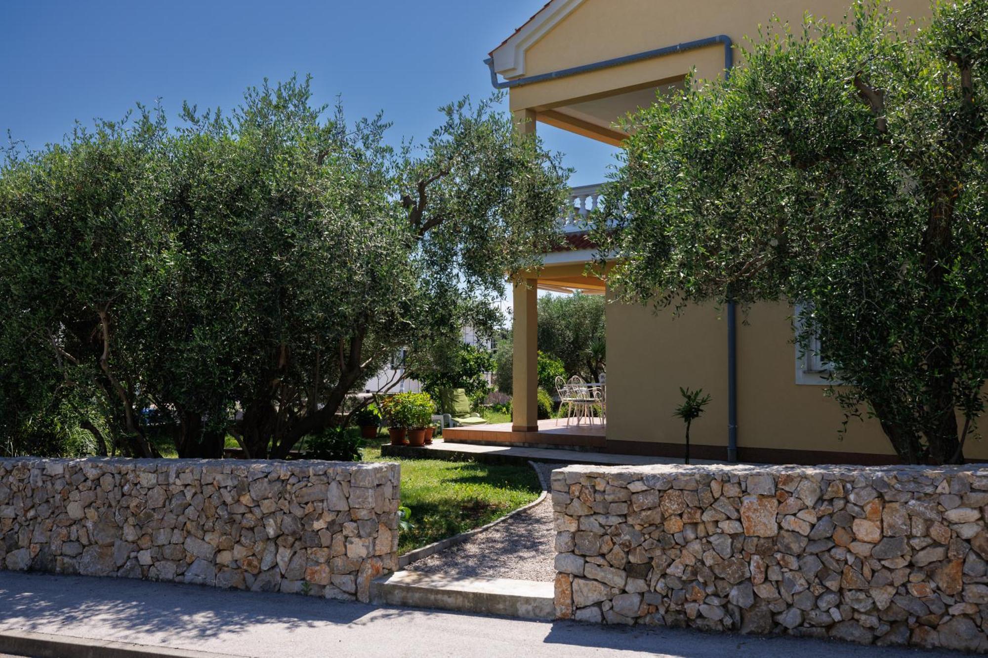 Apartmani Olea Krk Veglia Exterior foto